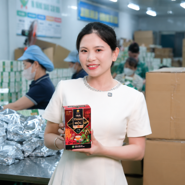 Bên Trong Nhà Máy Kim Bảo An: Hành Trình Tạo Nên Một Hộp Trà Thảo Mộc